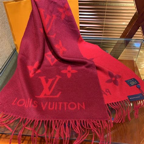 lv sjaal dames|Shawls and Stoles Collection for Women .